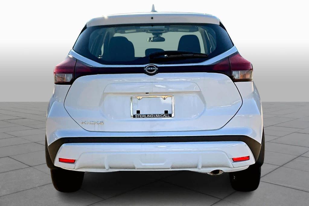 new 2025 Nissan Kicks Play car, priced at $23,365