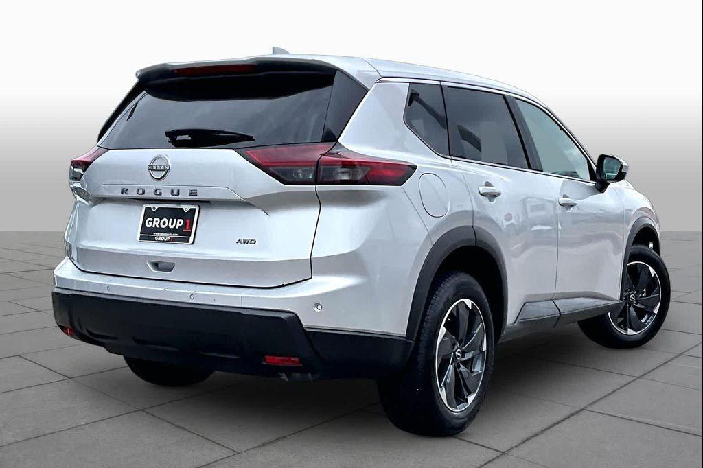 used 2025 Nissan Rogue car, priced at $22,460