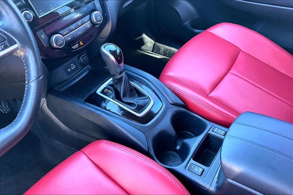 used 2020 Nissan Rogue car, priced at $12,995