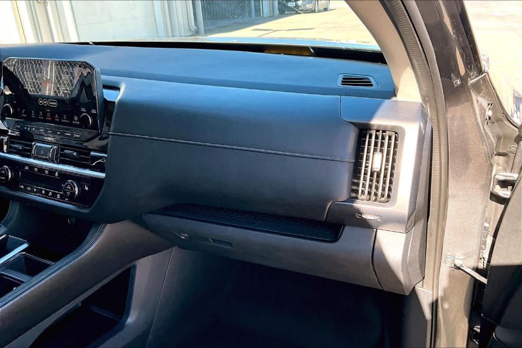 used 2022 Nissan Pathfinder car, priced at $25,995