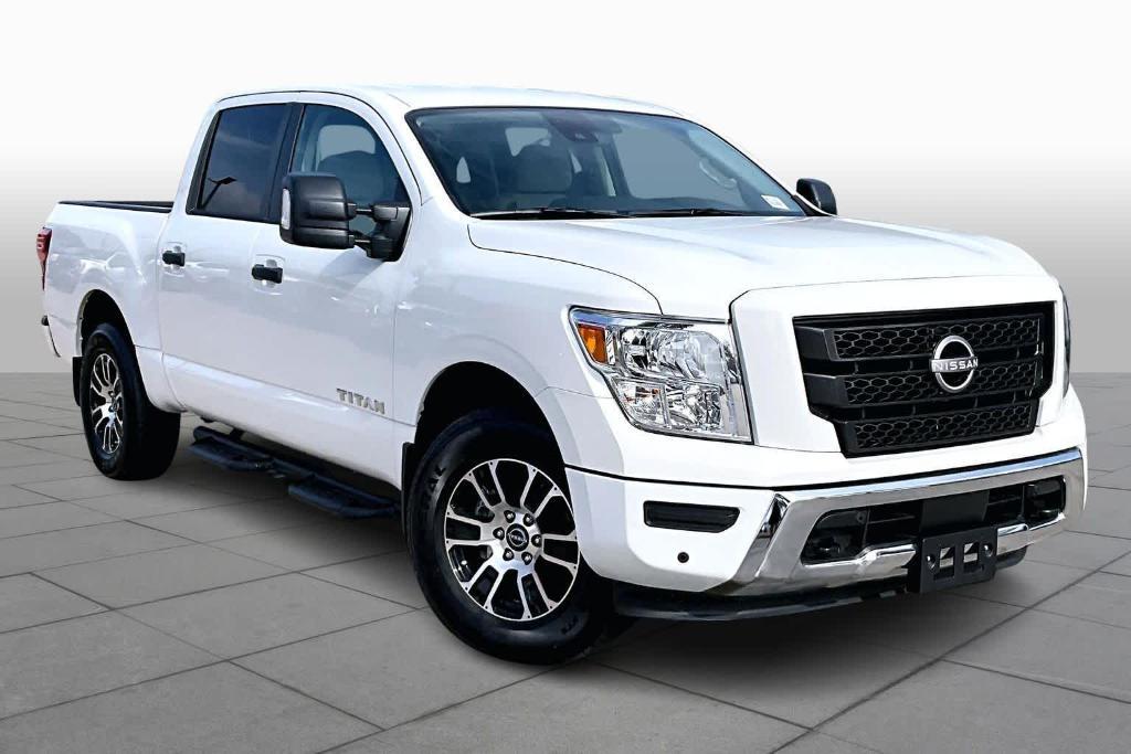 used 2024 Nissan Titan car, priced at $38,943