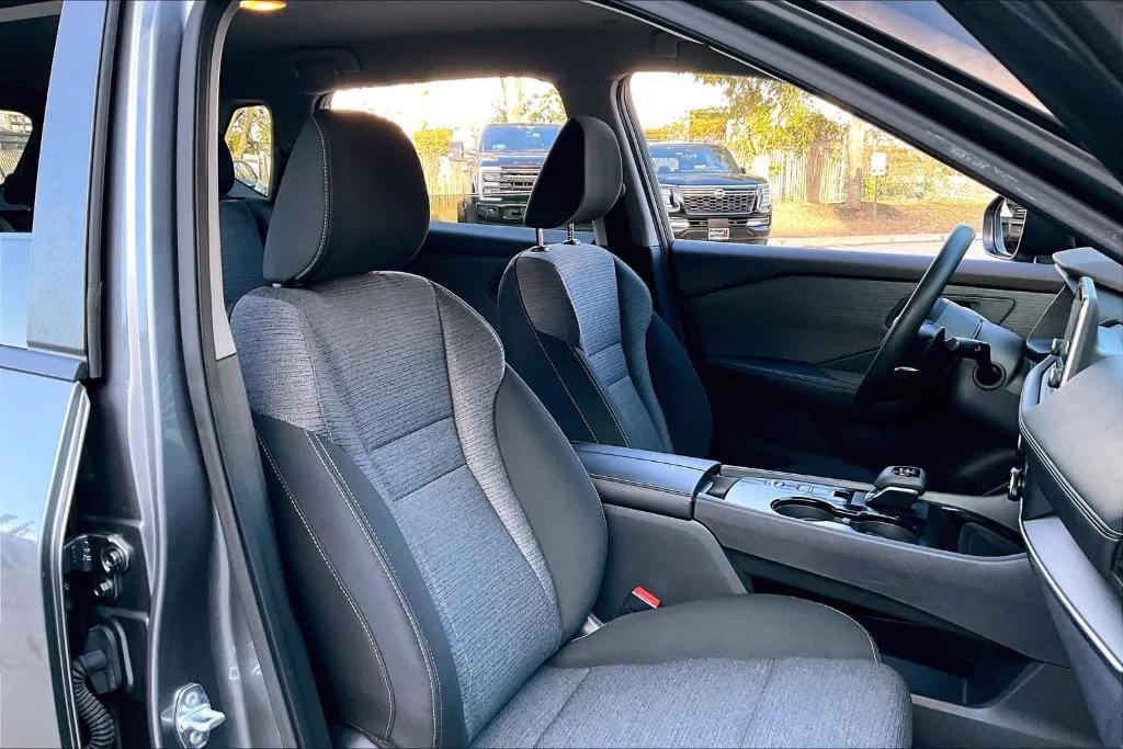 used 2022 Nissan Rogue car, priced at $19,395