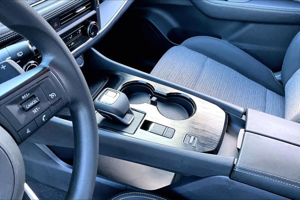 used 2022 Nissan Rogue car, priced at $19,395