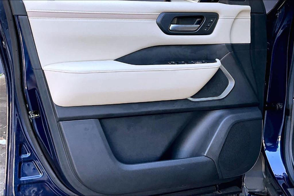 new 2025 Nissan Armada car, priced at $82,250