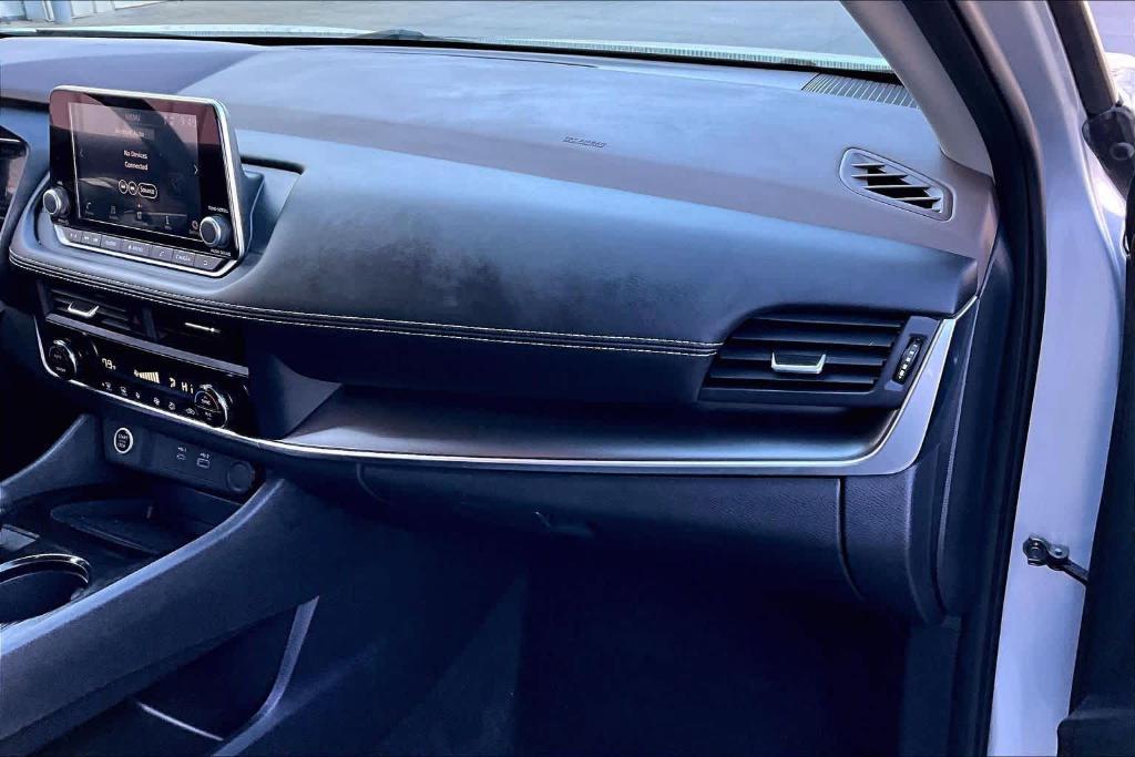 used 2023 Nissan Rogue car, priced at $19,995