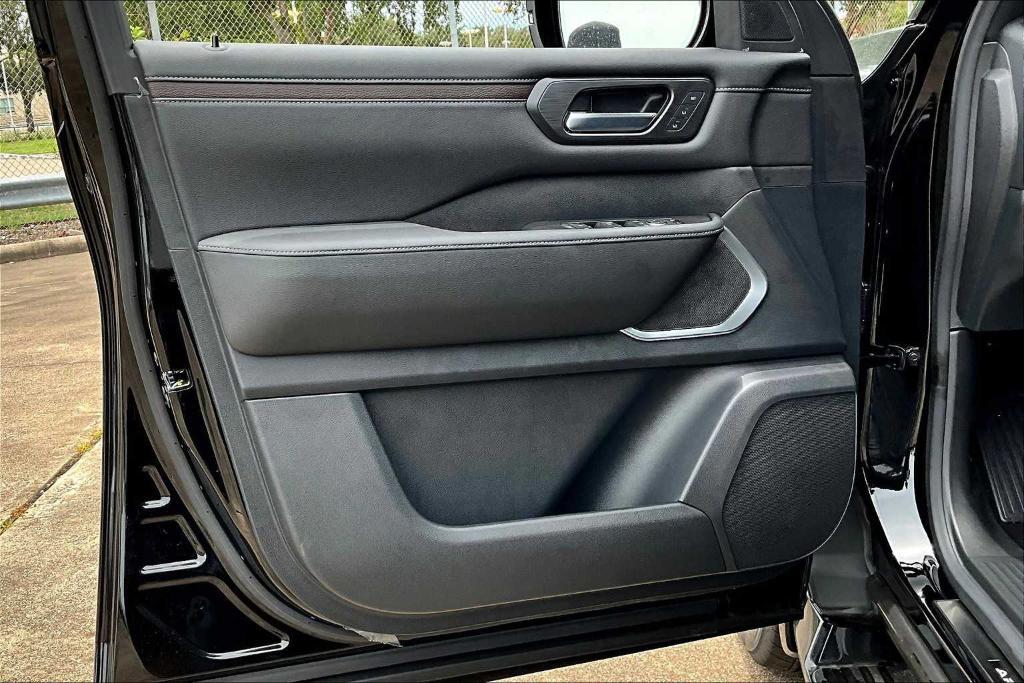 new 2025 Nissan Armada car, priced at $82,160