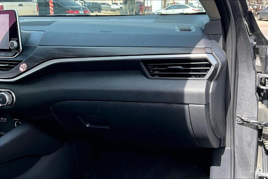 used 2024 Nissan Altima car, priced at $18,985