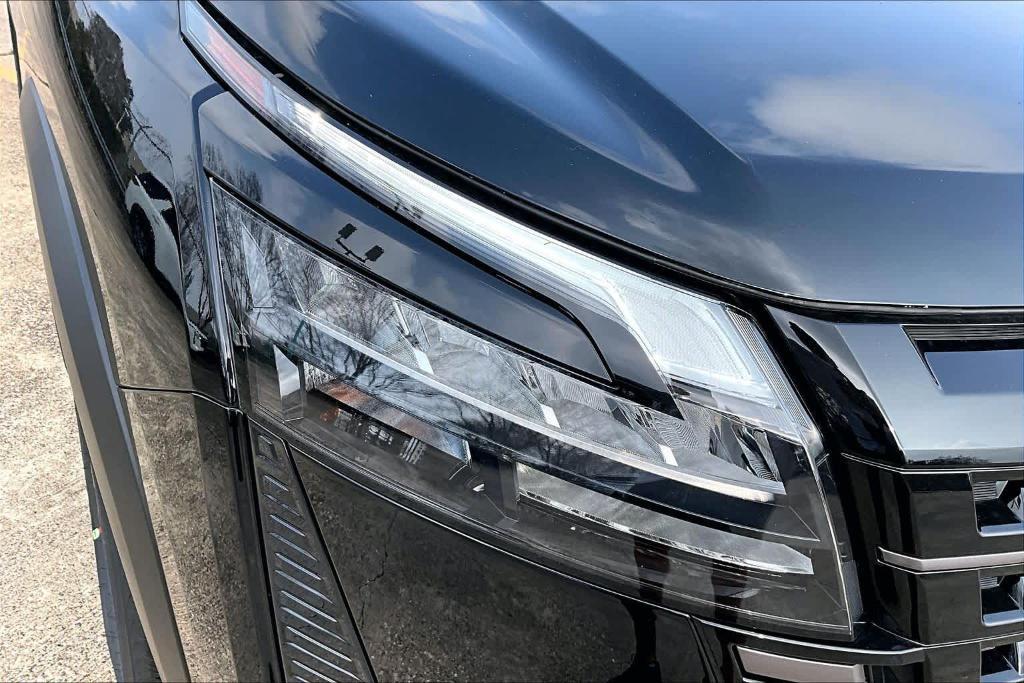 new 2026 Nissan Pathfinder car, priced at $34,647