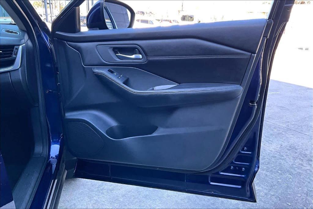 used 2024 Nissan Rogue car, priced at $22,595