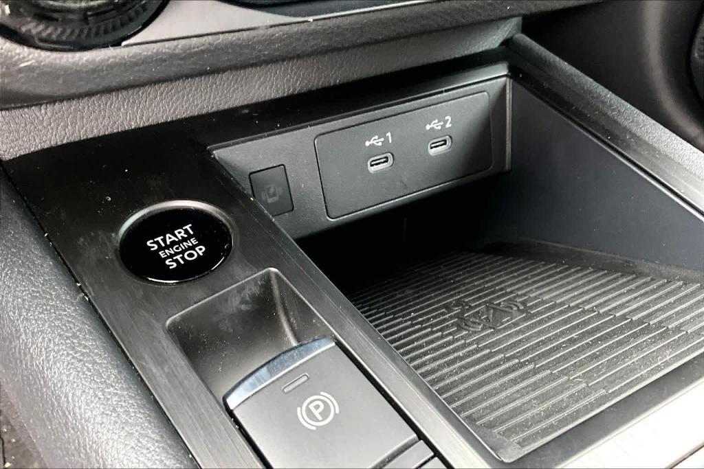 new 2026 Nissan Kicks car, priced at $26,033