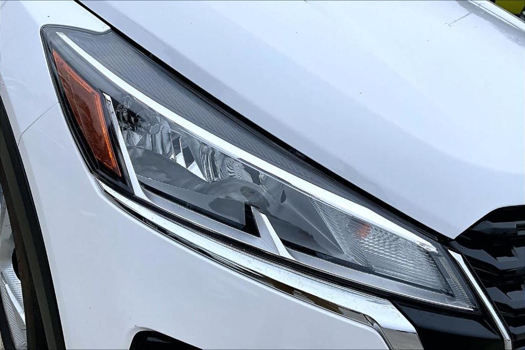 new 2025 Nissan Kicks Play car, priced at $23,260