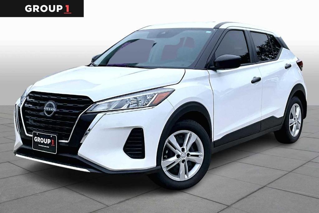 new 2025 Nissan Kicks Play car, priced at $23,260