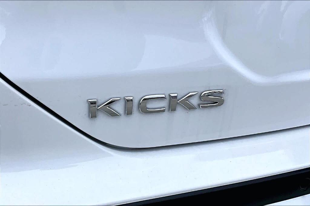 new 2025 Nissan Kicks Play car, priced at $23,260