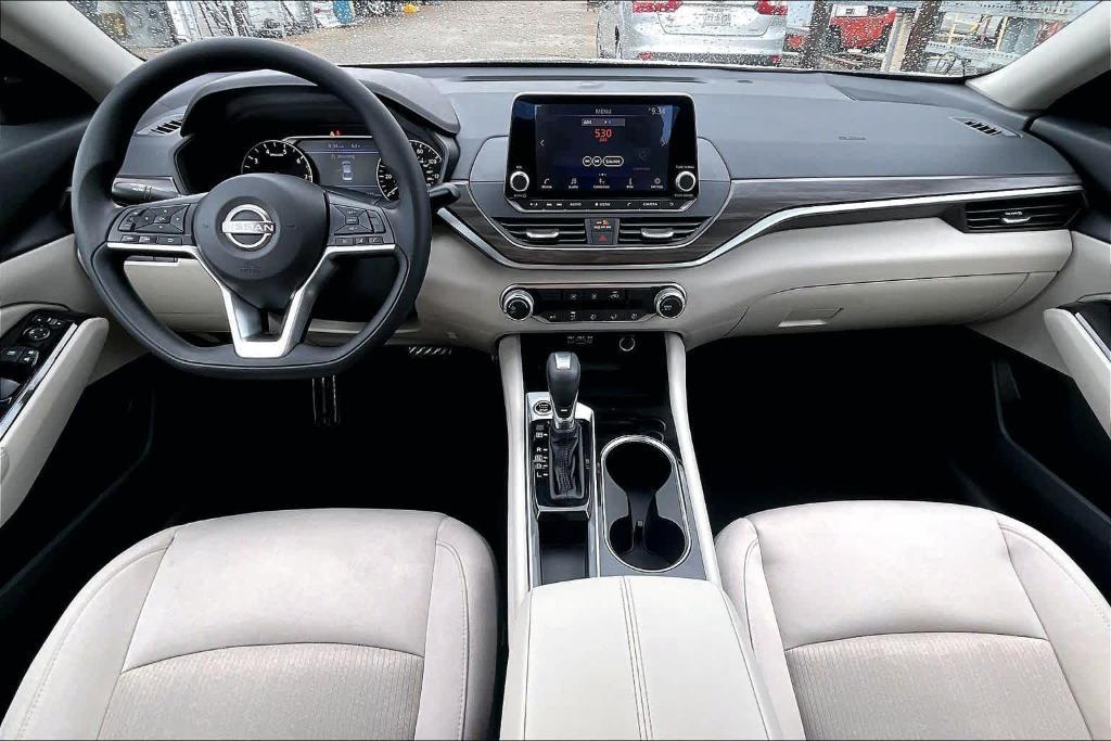 used 2023 Nissan Altima car, priced at $20,995
