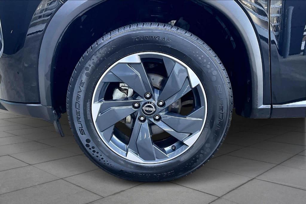 used 2024 Nissan Rogue car, priced at $21,453