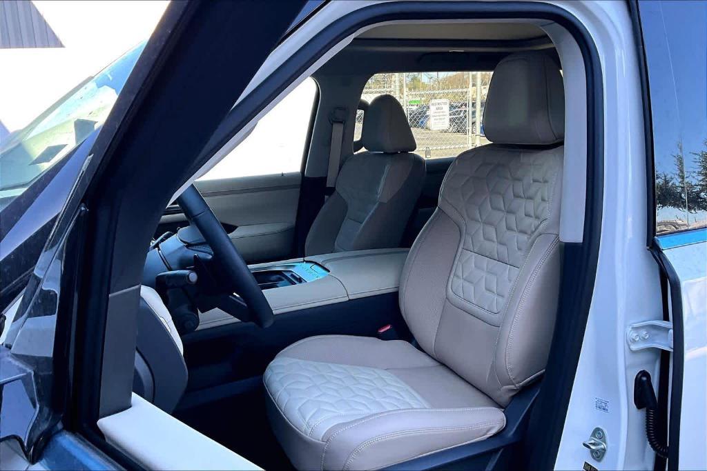 new 2026 Nissan Armada car, priced at $78,470