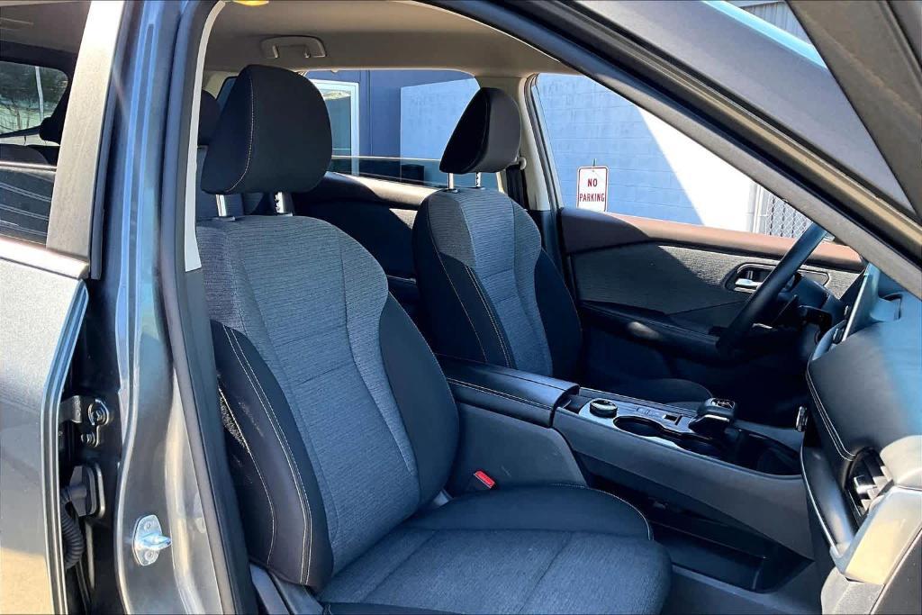 used 2022 Nissan Rogue car, priced at $21,999