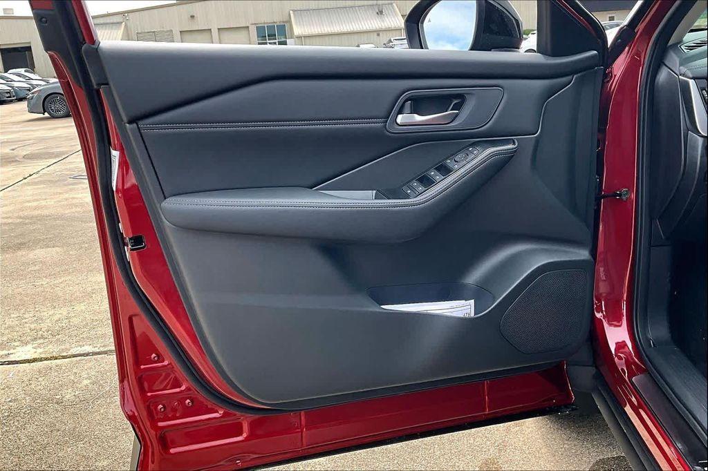 new 2026 Nissan Rogue car, priced at $33,875