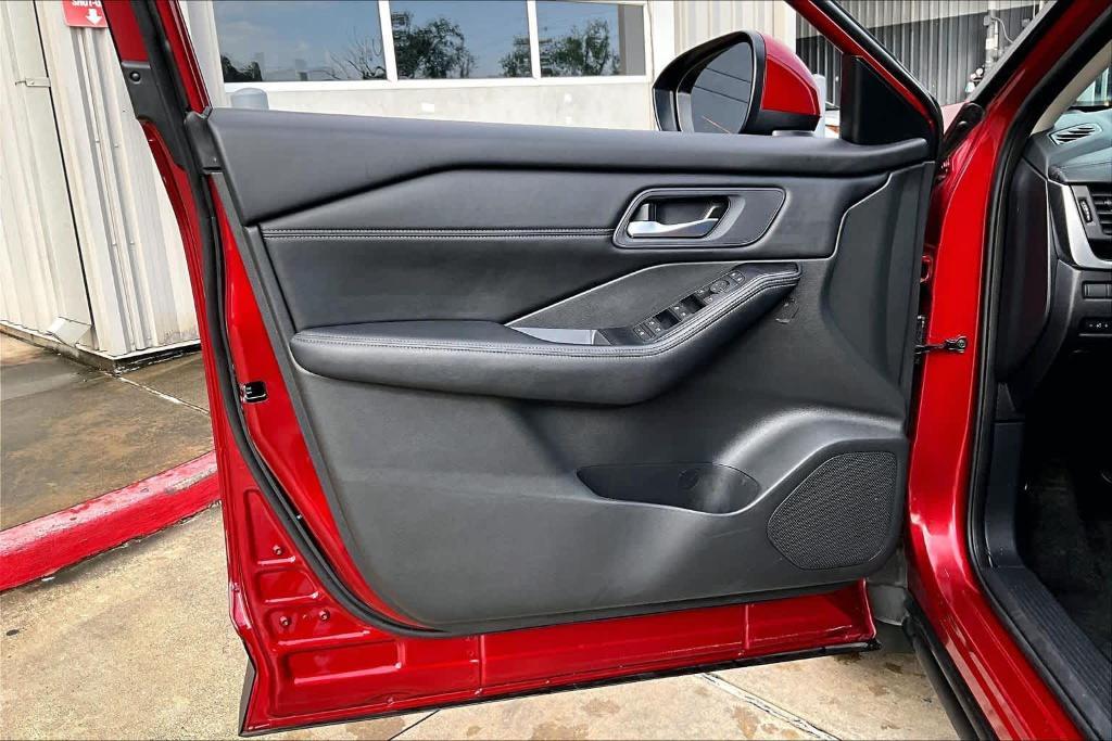 used 2024 Nissan Rogue car, priced at $20,999