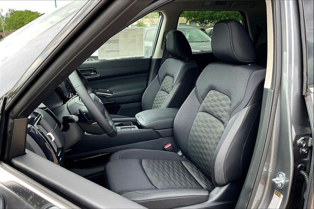 new 2026 Nissan Pathfinder car, priced at $38,368