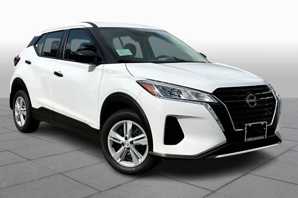 new 2025 Nissan Kicks Play car, priced at $23,365