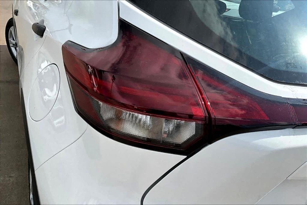 new 2025 Nissan Kicks Play car, priced at $23,365