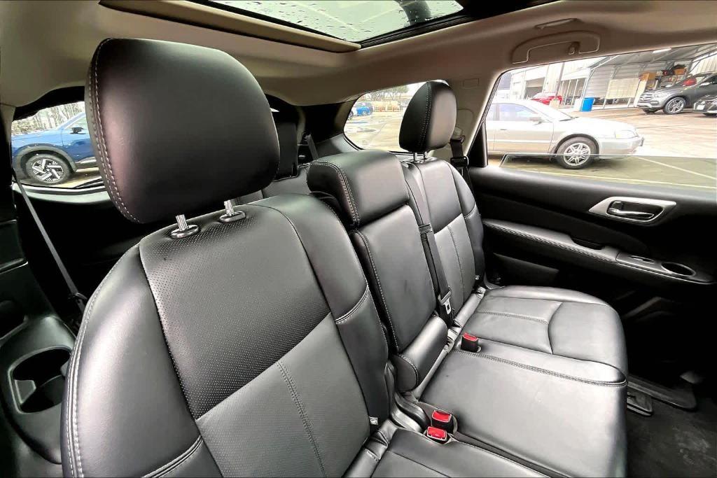 used 2020 Nissan Pathfinder car, priced at $19,995