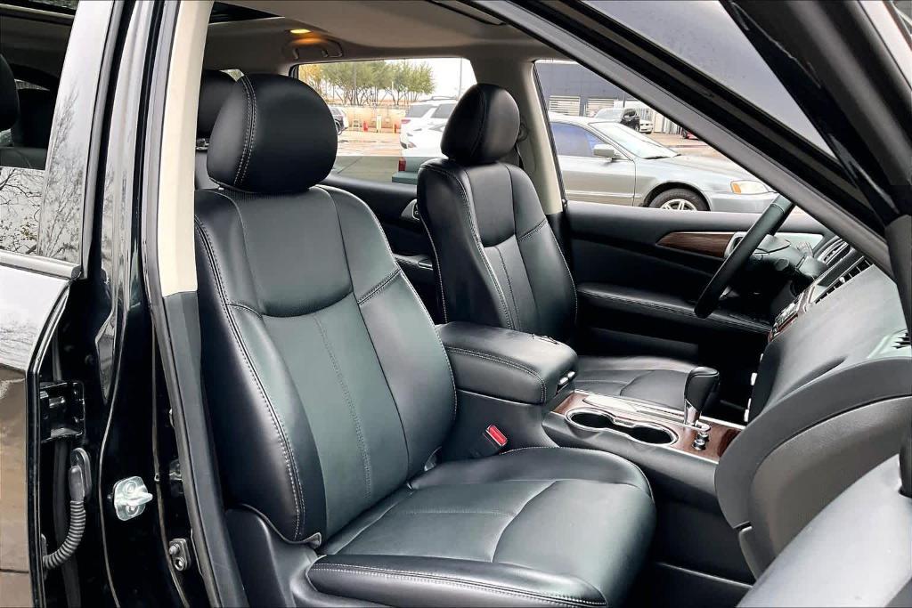 used 2020 Nissan Pathfinder car, priced at $19,995