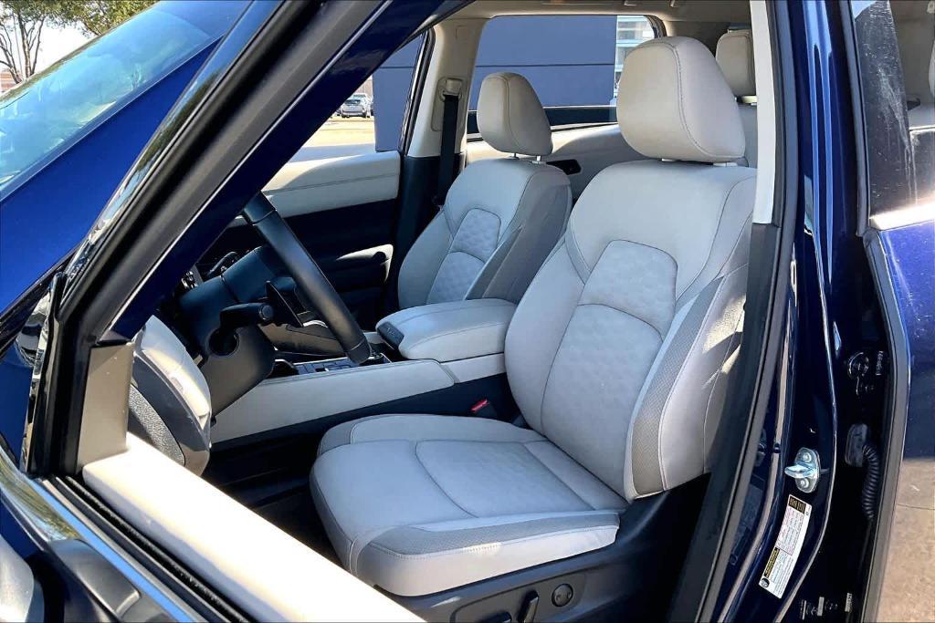 used 2024 Nissan Pathfinder car, priced at $31,299