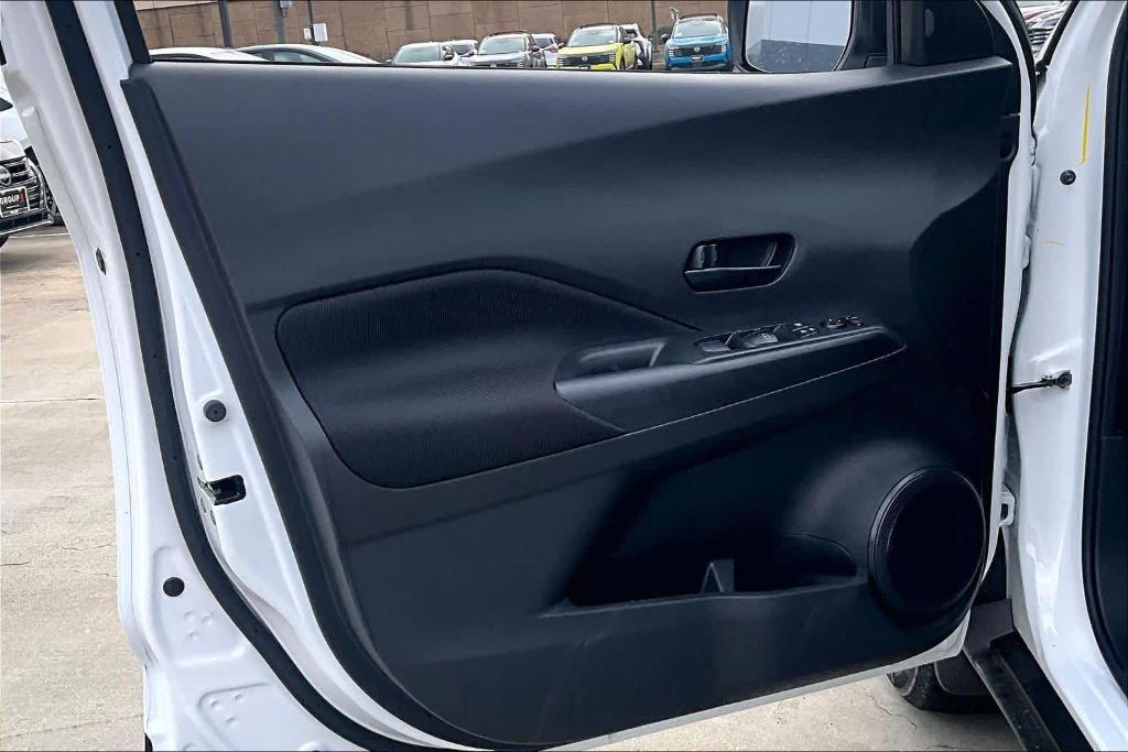 new 2025 Nissan Kicks Play car, priced at $23,365