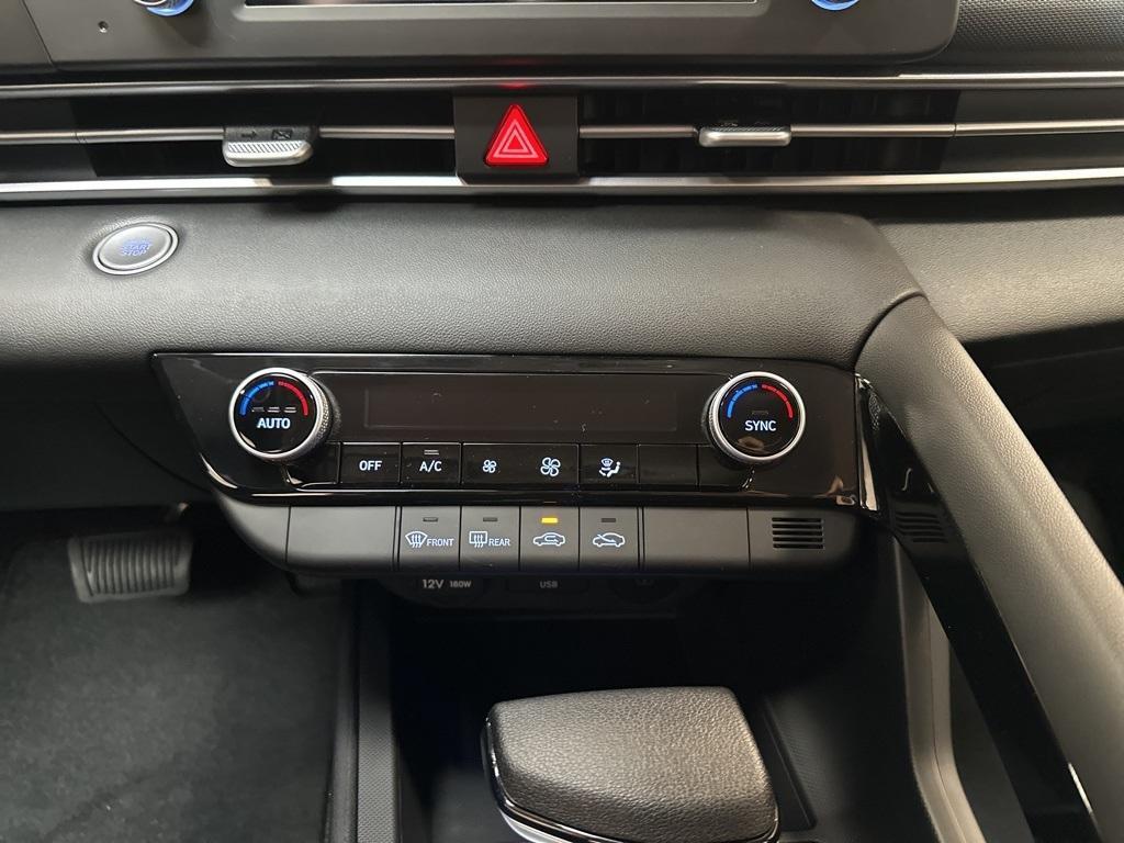 new 2026 Hyundai ELANTRA HEV car, priced at $26,010