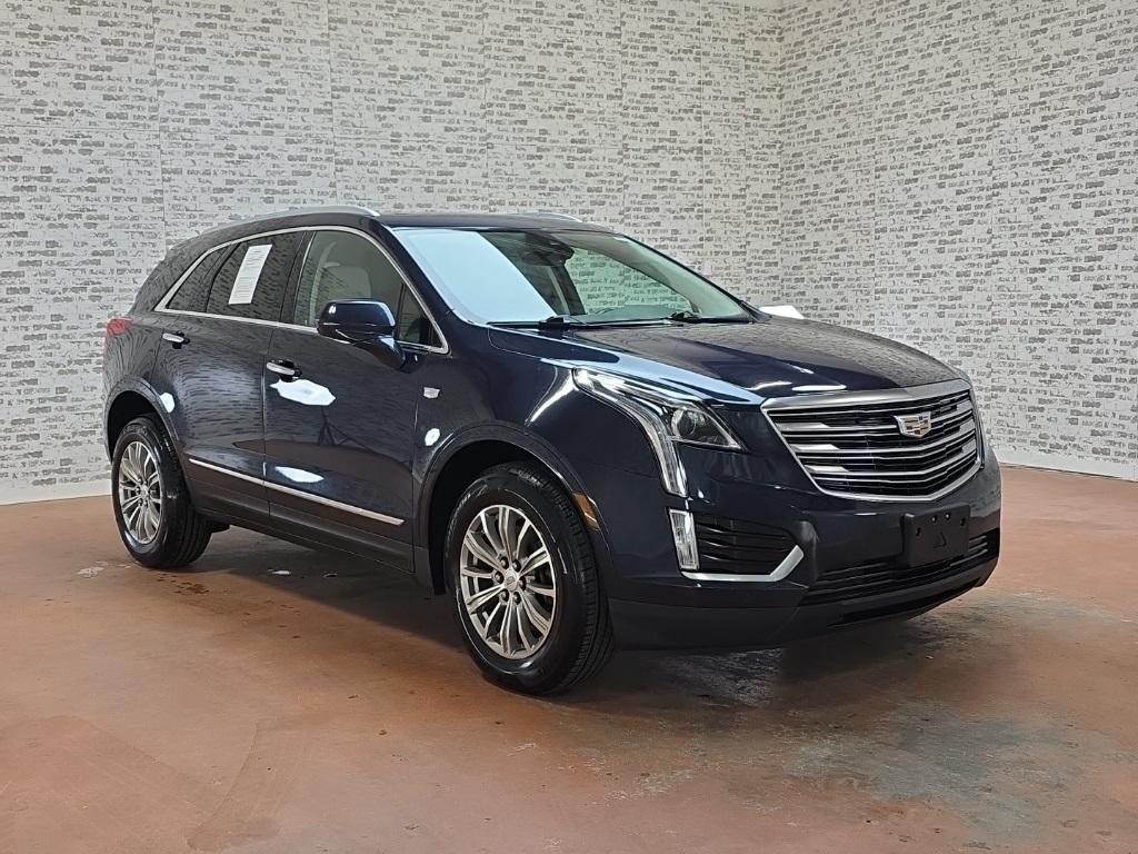 used 2017 Cadillac XT5 car, priced at $15,000
