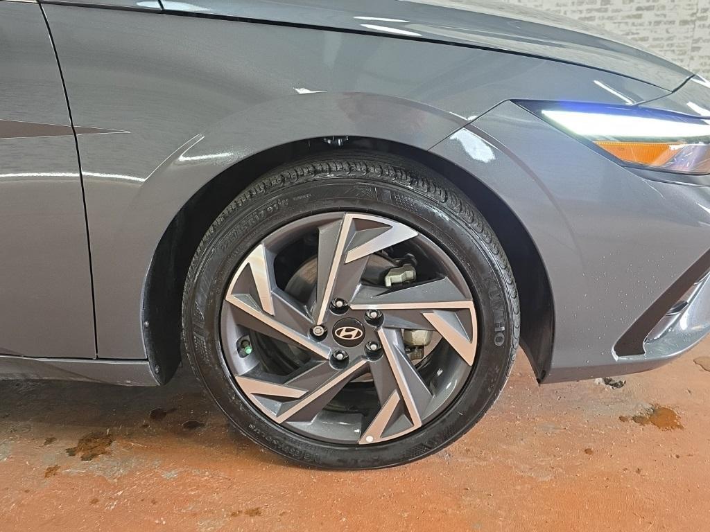 used 2024 Hyundai Elantra car, priced at $21,124