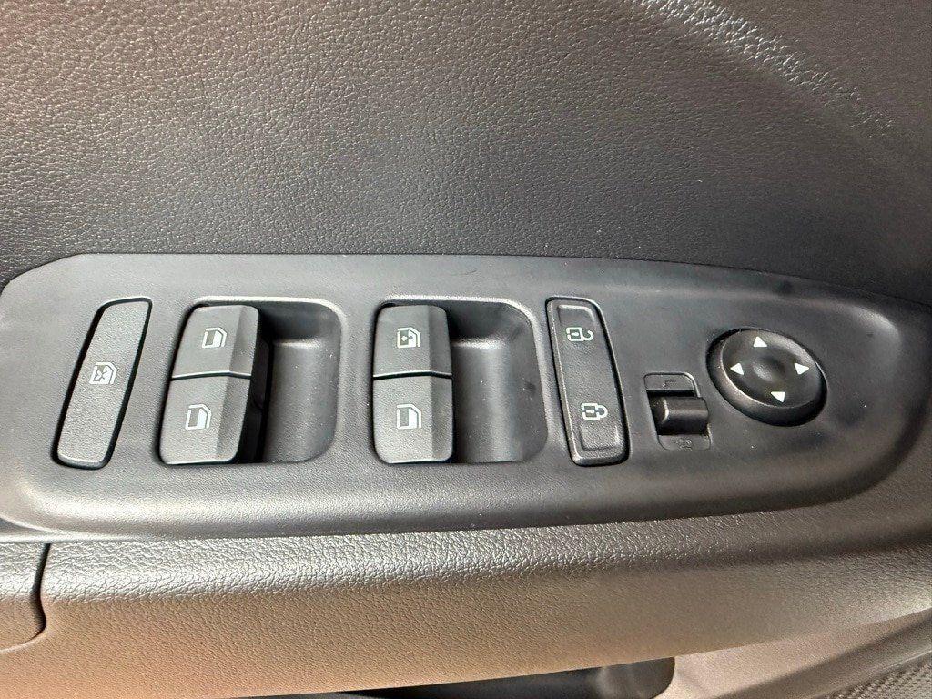 new 2026 Hyundai Venue car, priced at $24,187