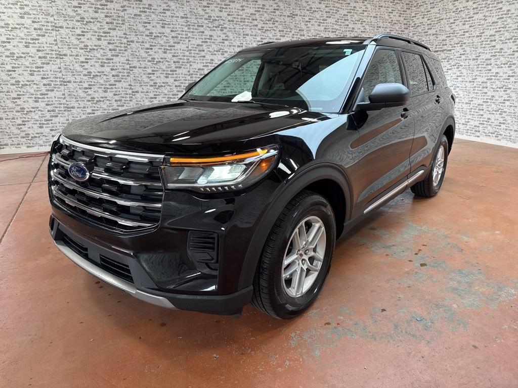 used 2025 Ford Explorer car, priced at $36,614