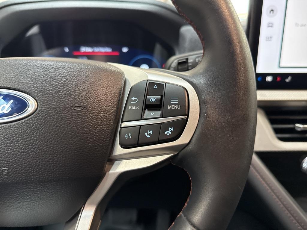 used 2025 Ford Explorer car, priced at $36,614