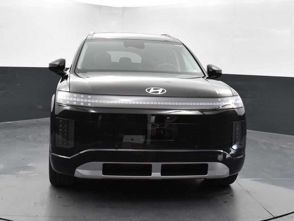 new 2026 Hyundai IONIQ 9 car, priced at $53,392