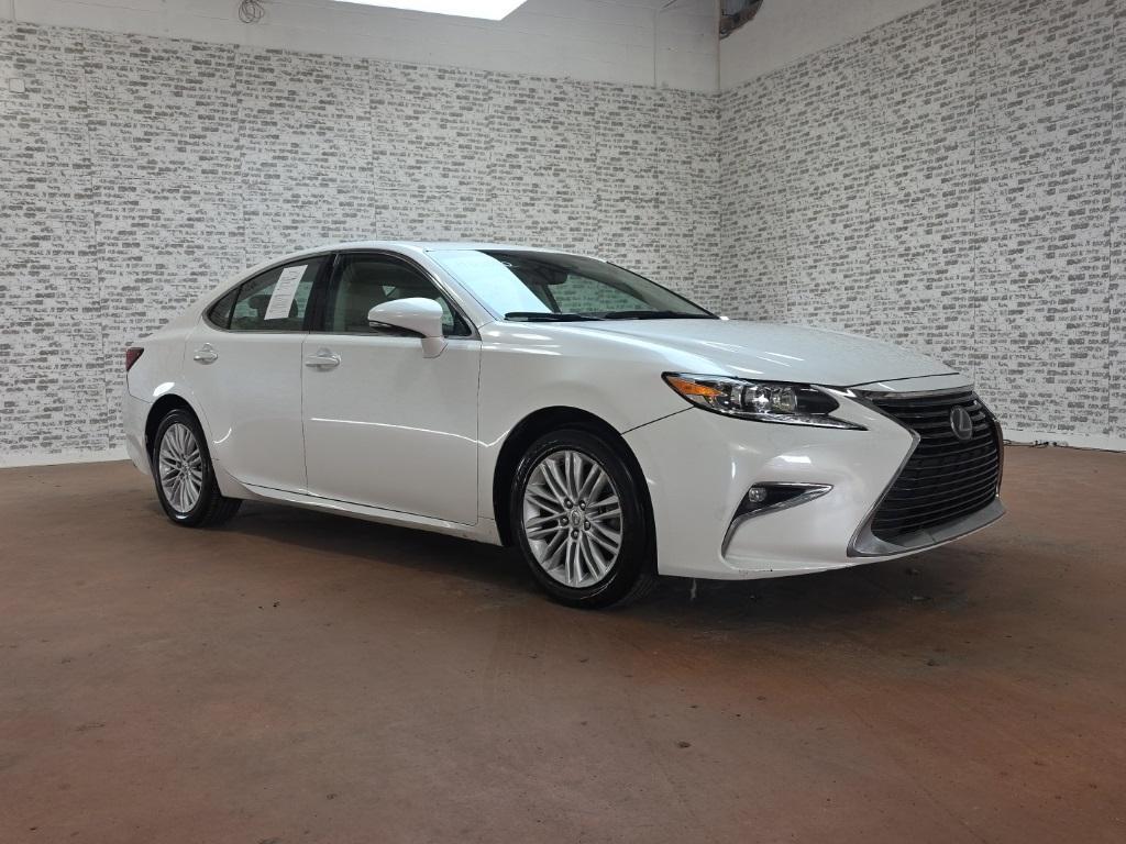 used 2018 Lexus ES 350 car, priced at $21,377