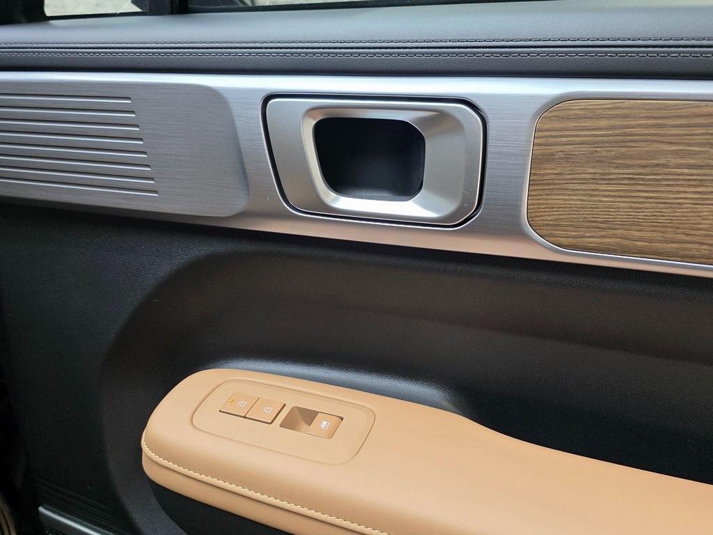 new 2026 Hyundai Santa Fe car, priced at $43,398