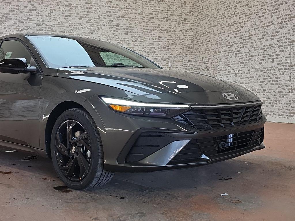 new 2026 Hyundai ELANTRA HEV car, priced at $27,934