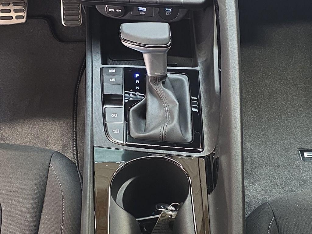 new 2026 Hyundai ELANTRA HEV car, priced at $27,934