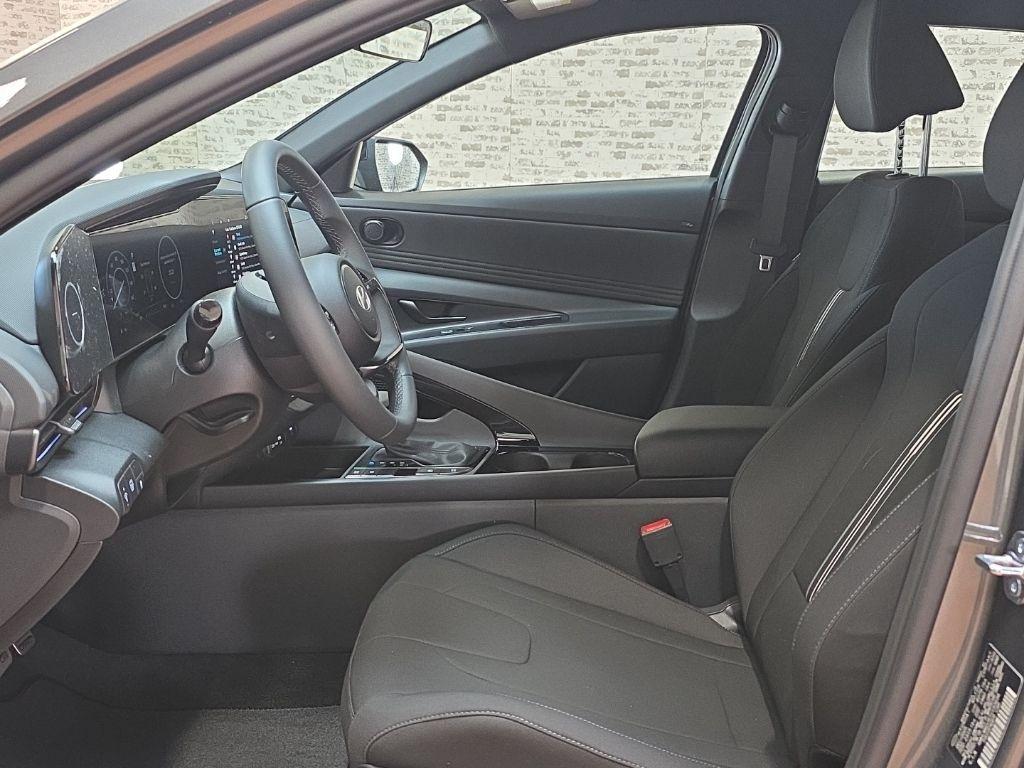 new 2026 Hyundai ELANTRA HEV car, priced at $27,934