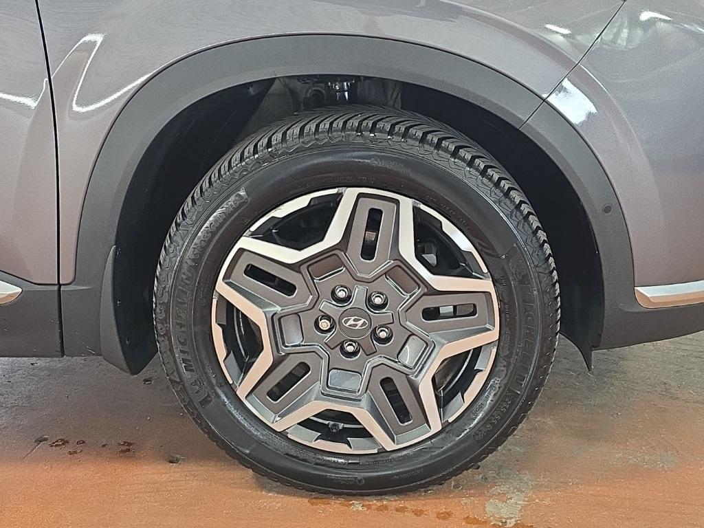 used 2022 Hyundai SANTA FE HEV car, priced at $23,791