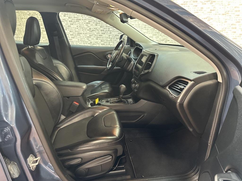 used 2021 Jeep Cherokee car, priced at $19,568