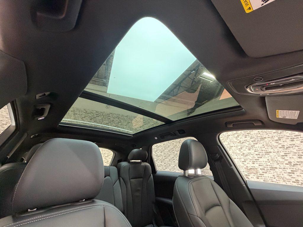used 2025 Audi Q7 car, priced at $49,837