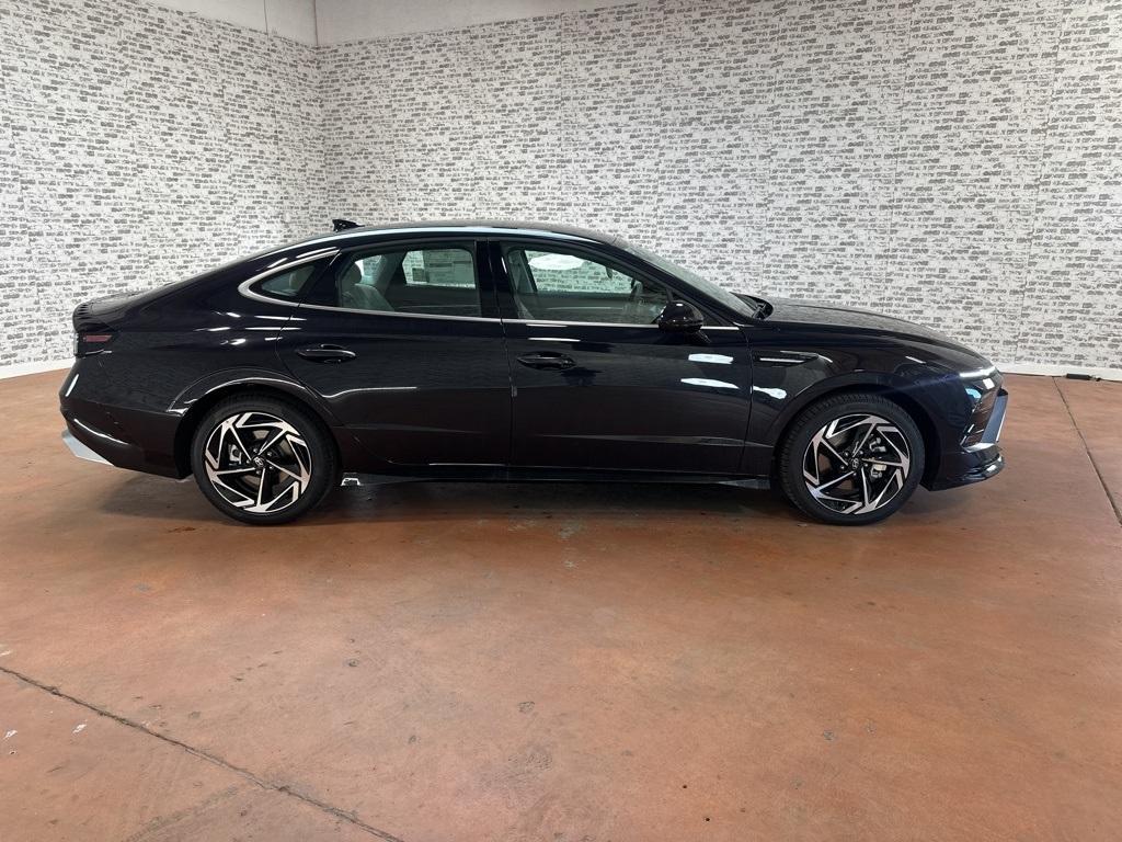 new 2026 Hyundai Sonata car, priced at $29,185