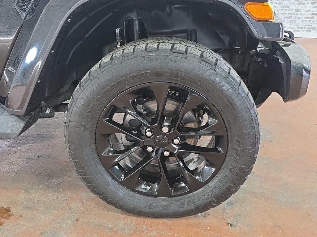 used 2021 Jeep Gladiator car, priced at $28,975