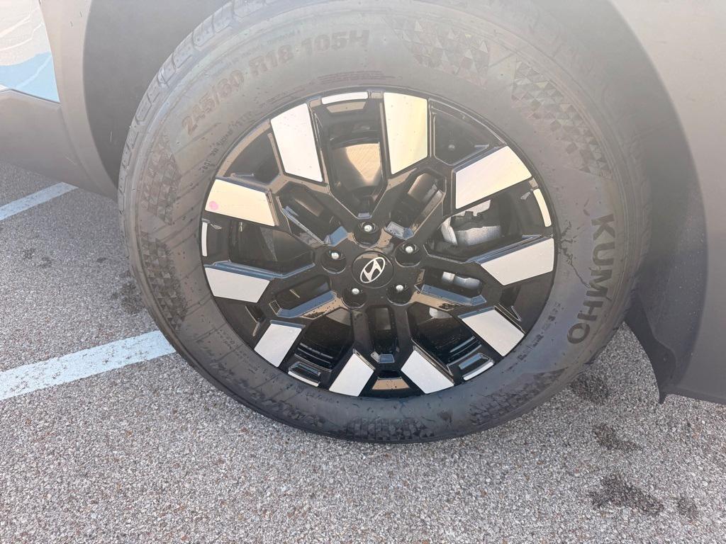 new 2026 Hyundai SANTA CRUZ car, priced at $33,287