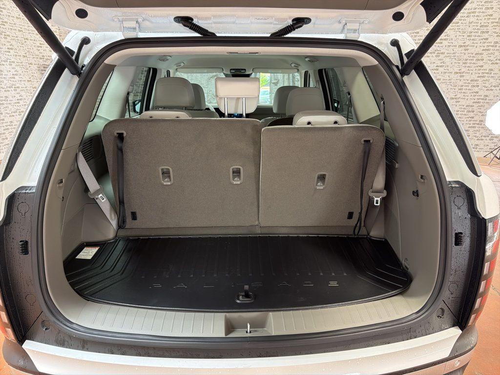 new 2026 Hyundai Palisade car, priced at $42,081