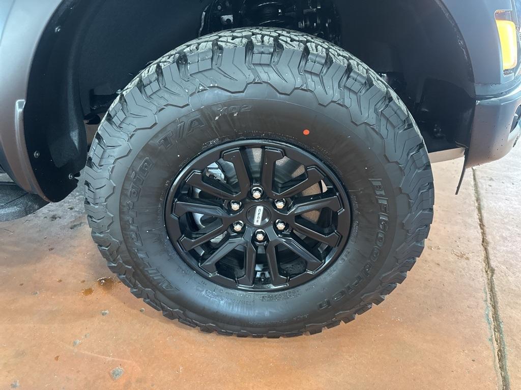 used 2025 Ford F-150 car, priced at $78,077